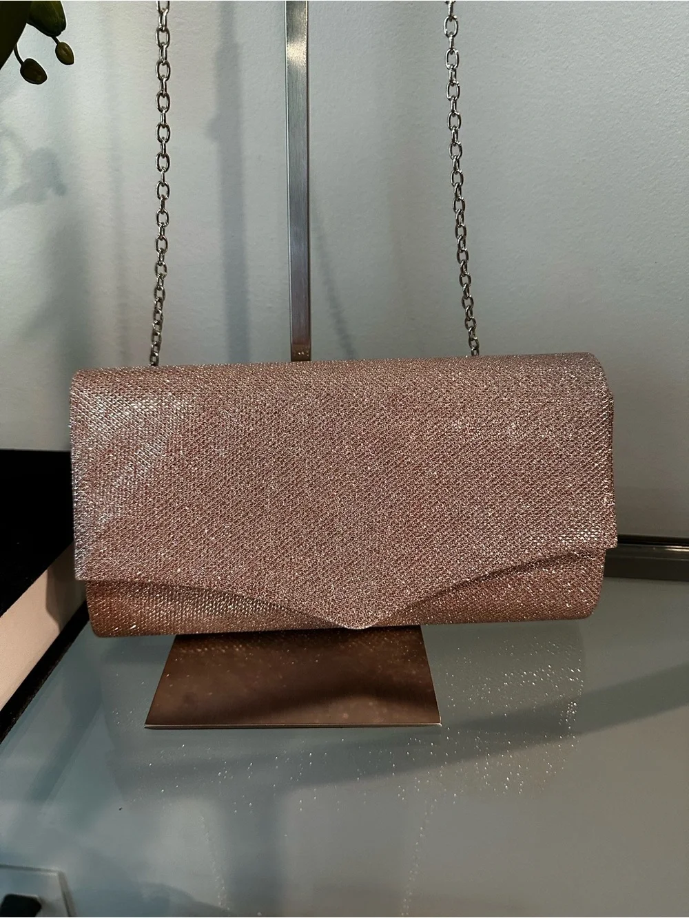 Sparkling Rose Gold Chain Link Evening Clutch EUC